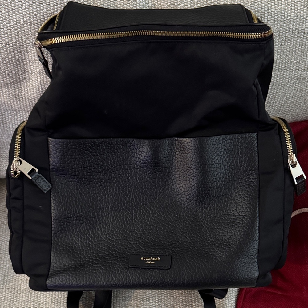 Storksak Alyssa Water Resistant Convertible Diaper Backpack